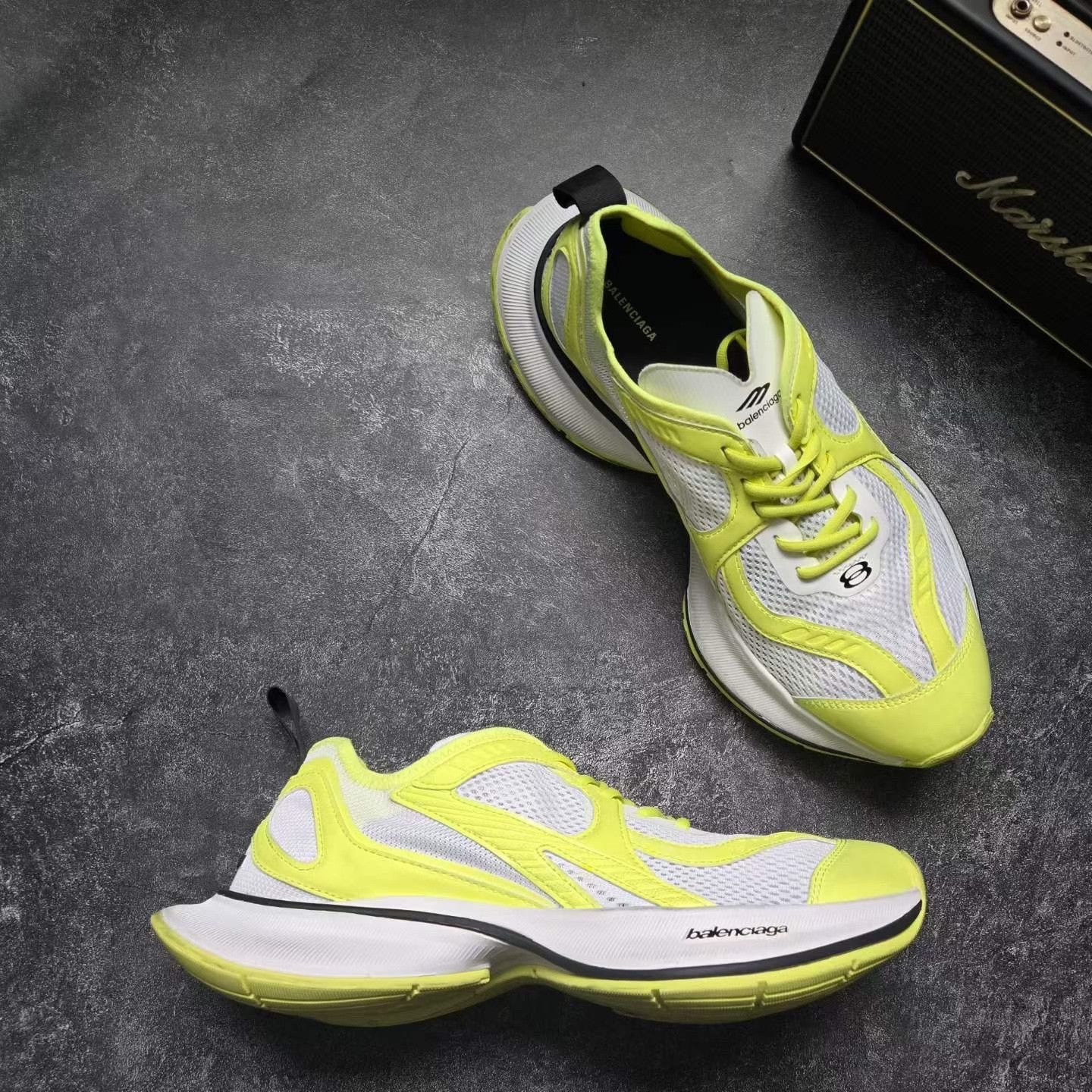 Balenciaga Balenciaga Green Lowtop Sneakers 41 Men Size US 8.5 / EU 41-42 - 6 Thumbnail