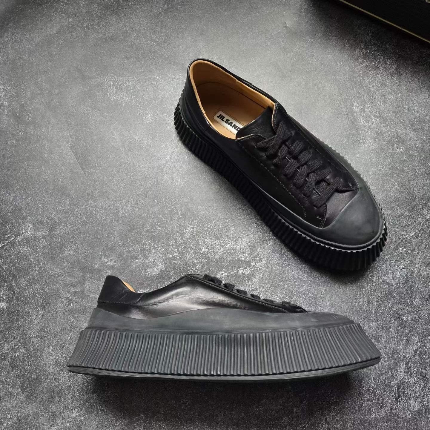 Balenciaga Balenciaga Gold Lowtop Sneakers 40 Men Size US 7.5 / EU 40-41 - 6 Thumbnail