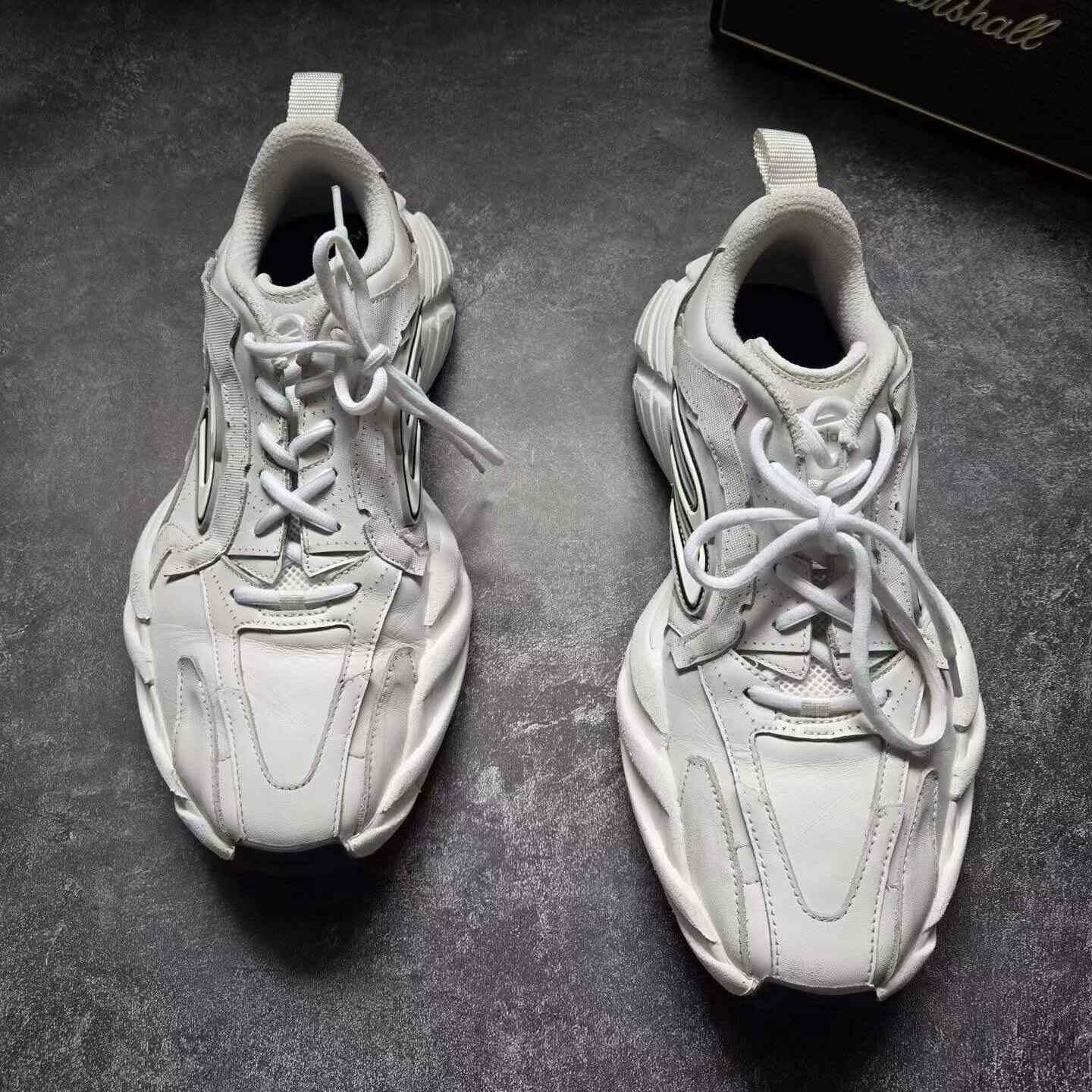 Balenciaga Balenciaga White Lowtop Sneakers 43 Men Size US 10 / EU 43 - 2 Thumbnail