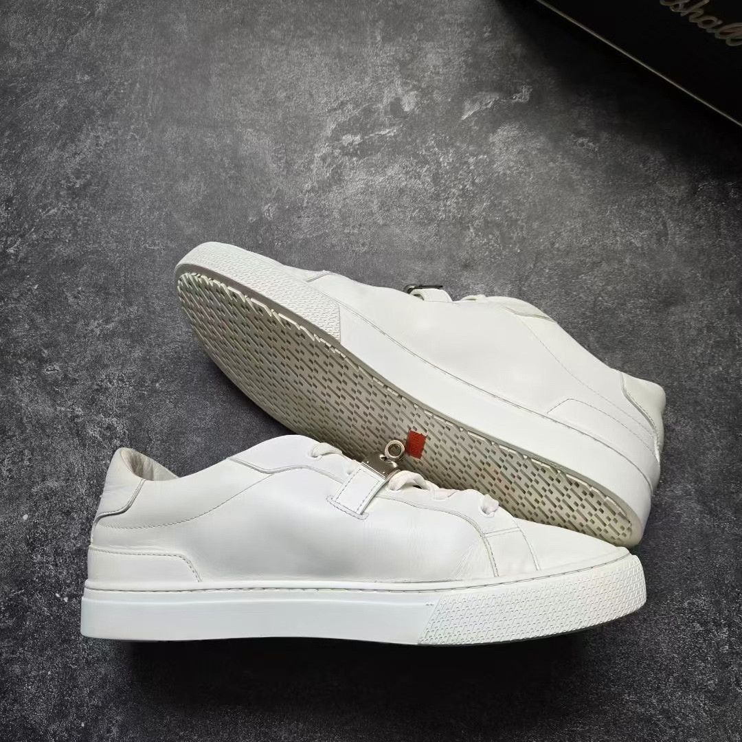 Balenciaga Balenciaga White Lowtop Sneakers 42 Men Size US 9 / EU 42 - 2 Thumbnail