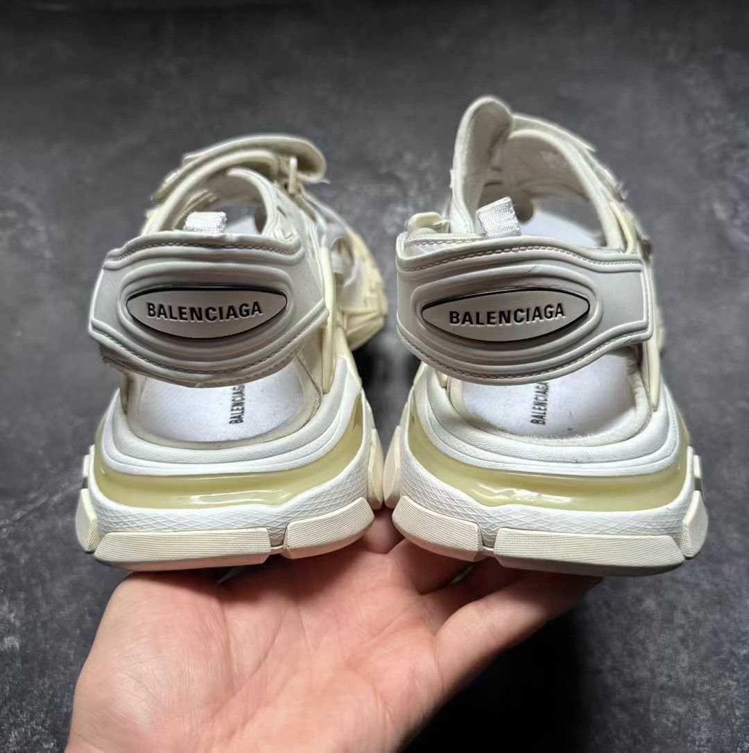 Balenciaga Balenciaga Gold Sandals 43 Men Size US 10 / EU 43 - 4 Thumbnail