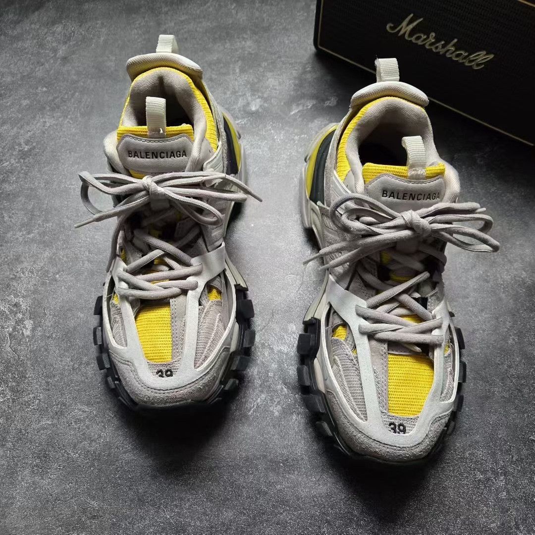 Balenciaga Balenciaga Distressed Multi Lowtop Sneakers 39 Men Size US 6.5 / EU 39-40 - 3 Thumbnail