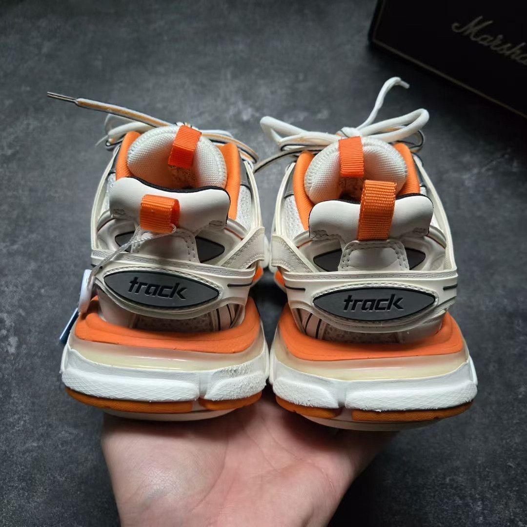 Balenciaga Balenciaga Multi Lowtop Sneakers 37 Women Size US 6.5 / IT 36.5 - 3 Thumbnail