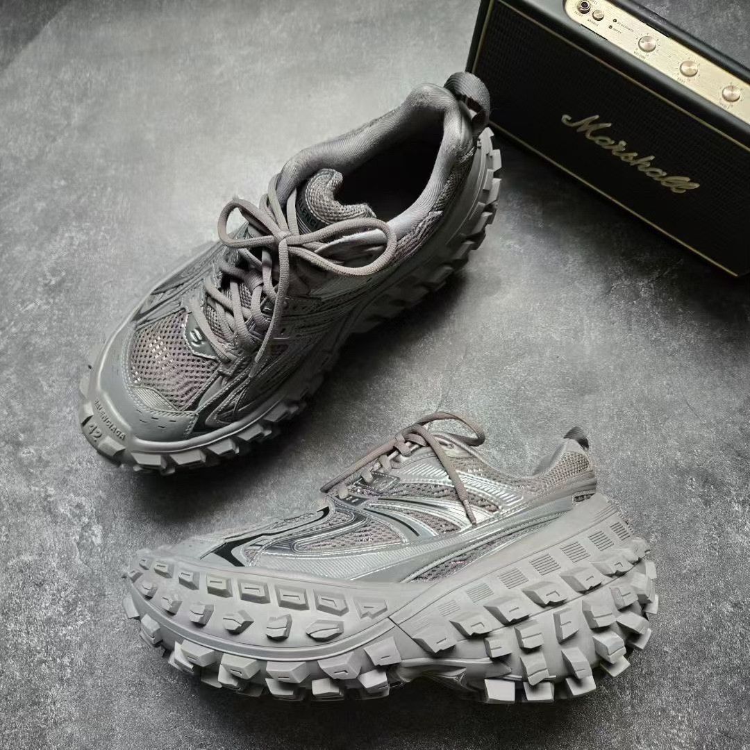 Balenciaga Balenciaga Gray Lowtop Sneakers 42 Men Size US 9 / EU 42 - 4 Thumbnail