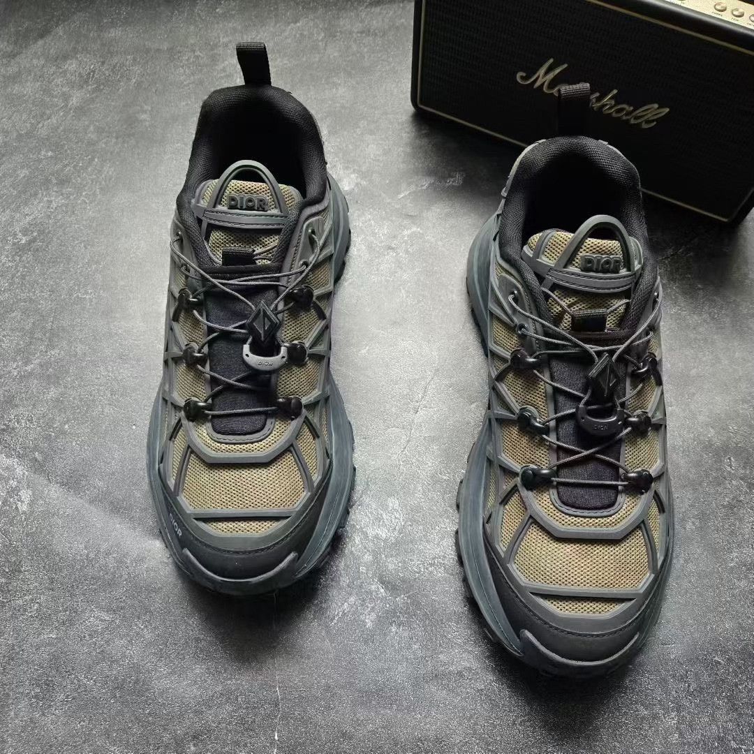 Balenciaga Balenciaga Multi Lowtop Sneakers 31 Men Size US 5 / EU 37 - 2 Thumbnail