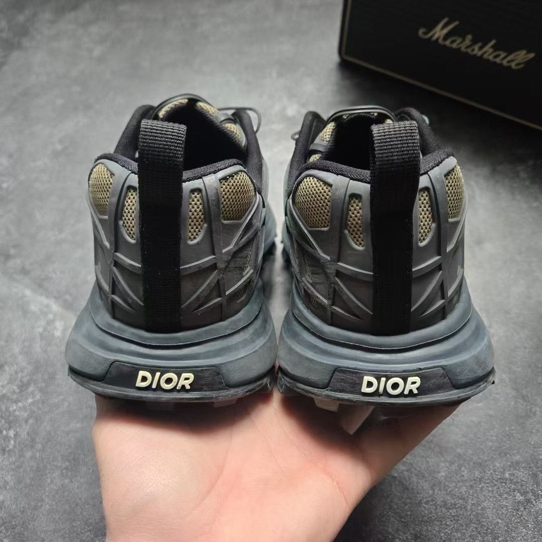 Balenciaga Balenciaga Multi Lowtop Sneakers 31 Men Size US 5 / EU 37 - 3 Thumbnail
