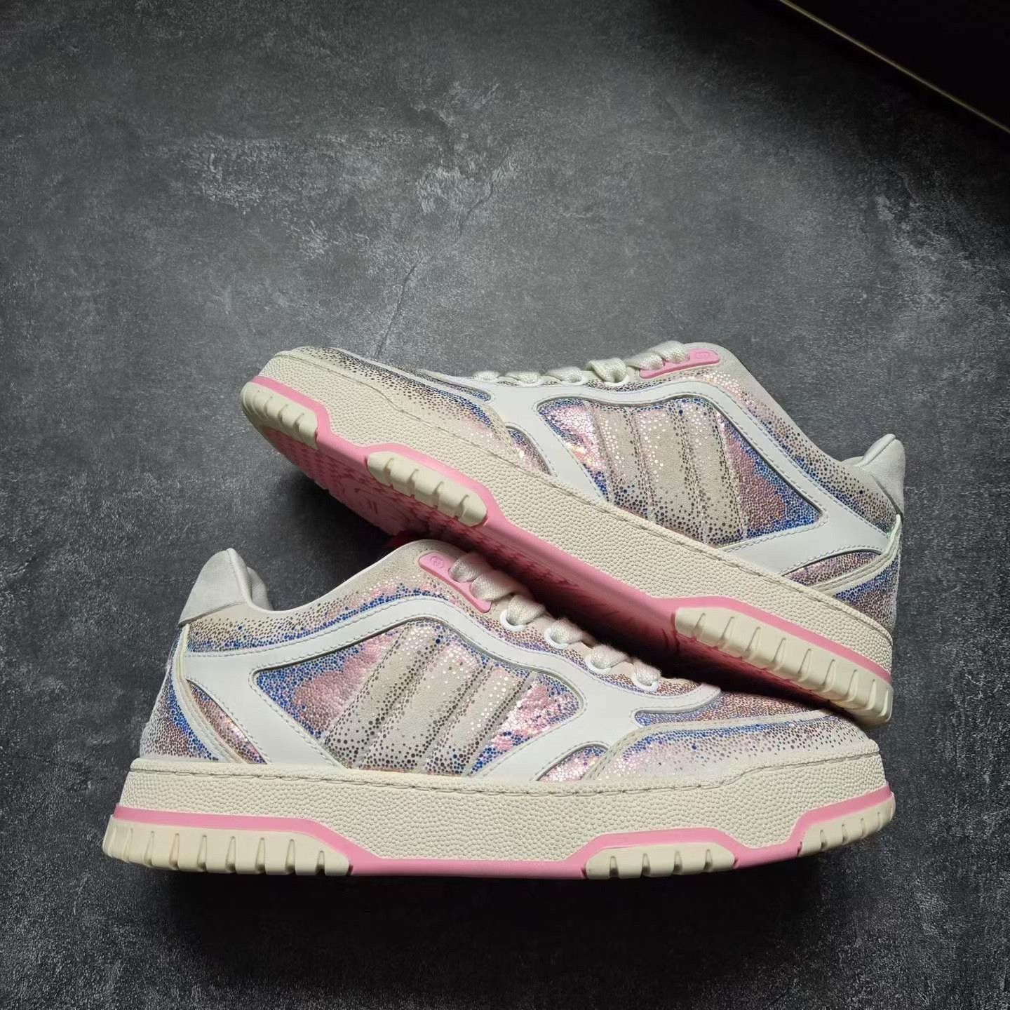 Balenciaga Balenciaga Pink Lowtop Sneakers 36 Women Size US 6 / IT 36 - 8 Thumbnail