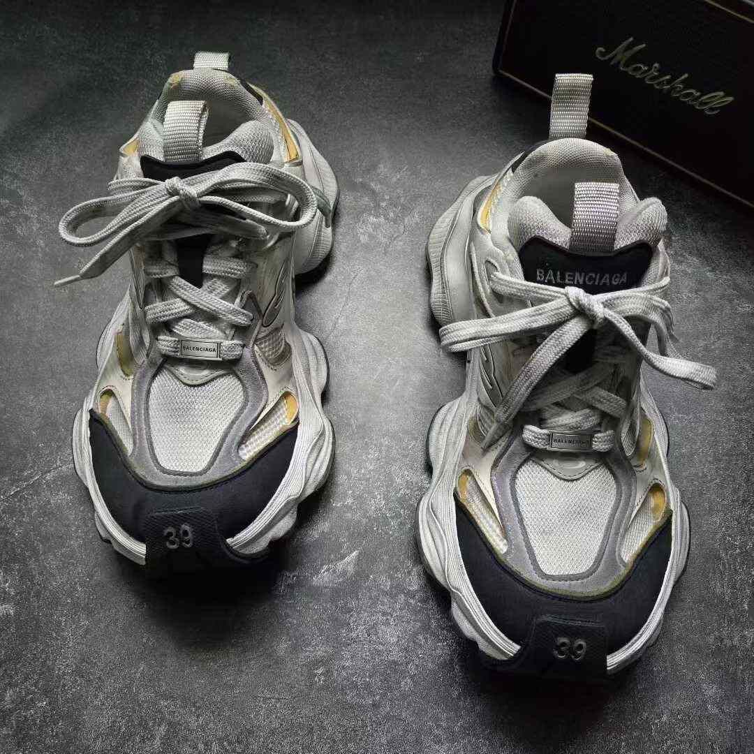 Balenciaga Balenciaga Cargo Multi Lowtop Sneakers 39 Men Size US 6.5 / EU 39-40 - 2 Thumbnail