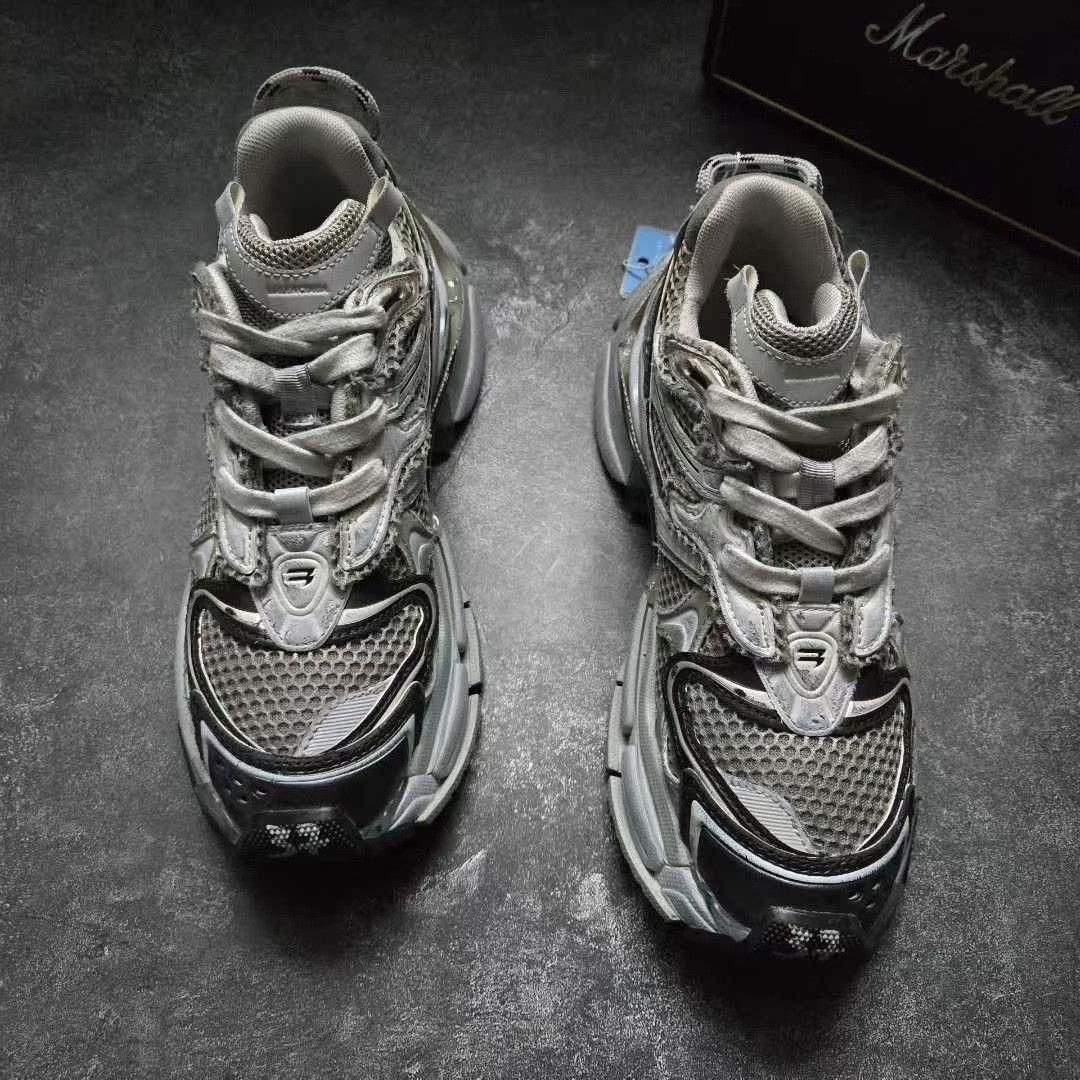 Balenciaga Balenciaga Running Multi Lowtop Sneakers 37 Women Size US 6.5 / IT 36.5 - 2 Thumbnail