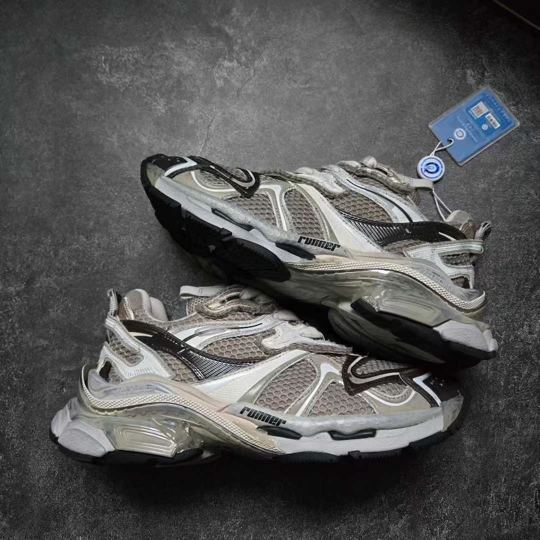Balenciaga Balenciaga Running Multi Lowtop Sneakers 37 Women Size US 6.5 / IT 36.5 - 8 Thumbnail