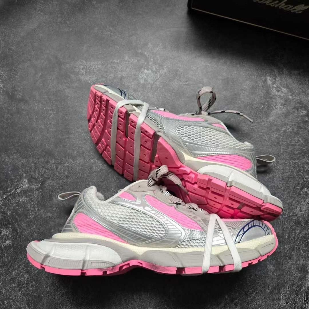 Balenciaga Balenciaga Pink Lowtop Sneakers XXXL Men Size US 10 / EU 43 - 9 Thumbnail