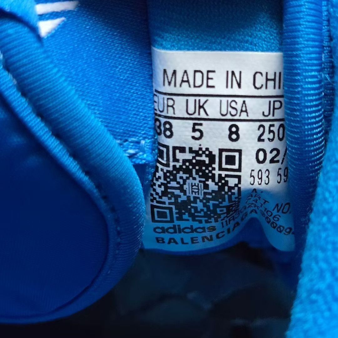 Balenciaga Balenciaga Collab Blue Lowtop Sneakers 38 Men Size US 6 / EU 39 - 5 Thumbnail