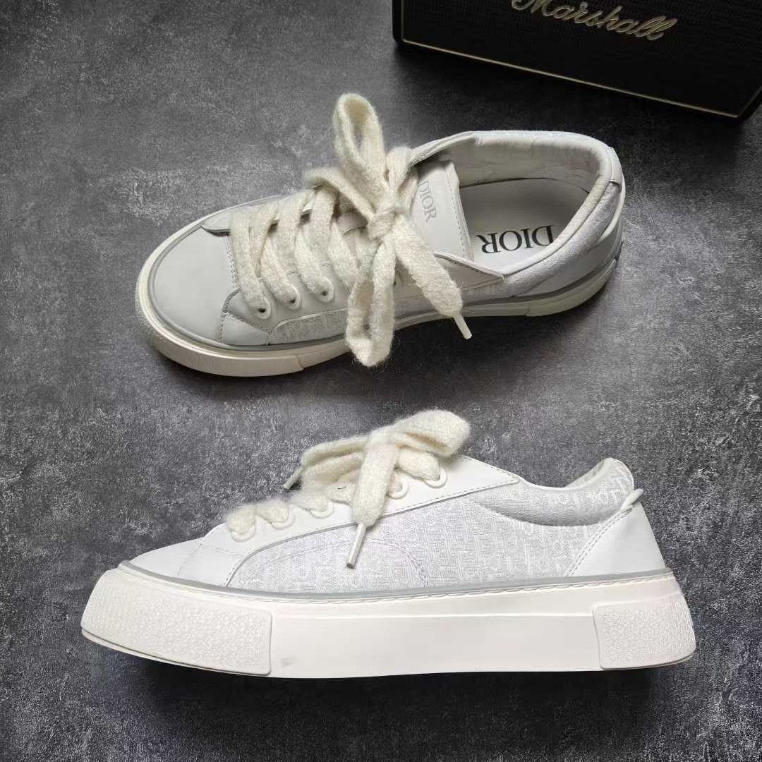 Balenciaga Balenciaga White Lowtop Sneakers 33 Men Size US 5 / EU 37 - 4 Thumbnail