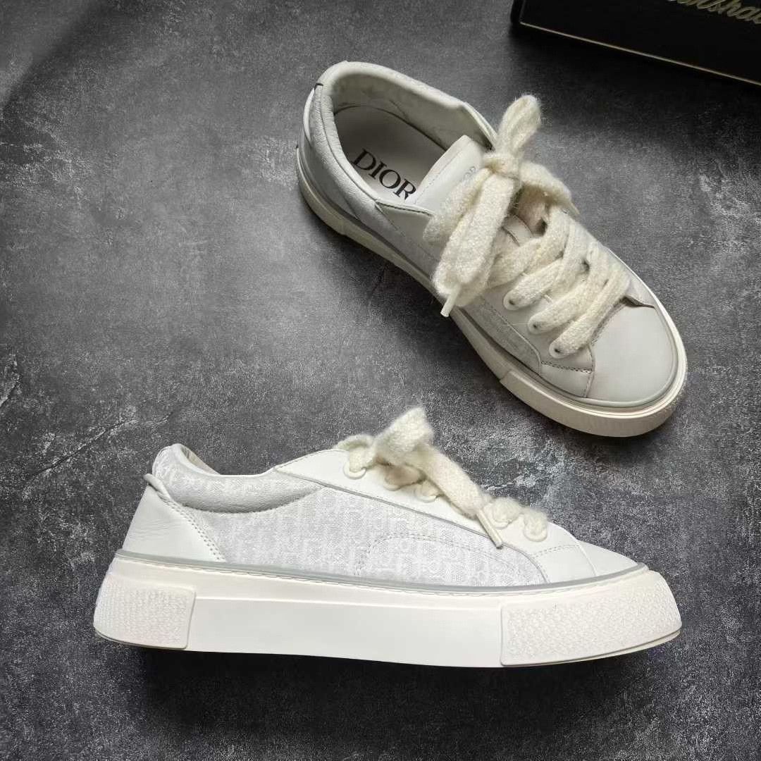 Balenciaga Balenciaga White Lowtop Sneakers 33 Men Size US 5 / EU 37 - 6 Thumbnail