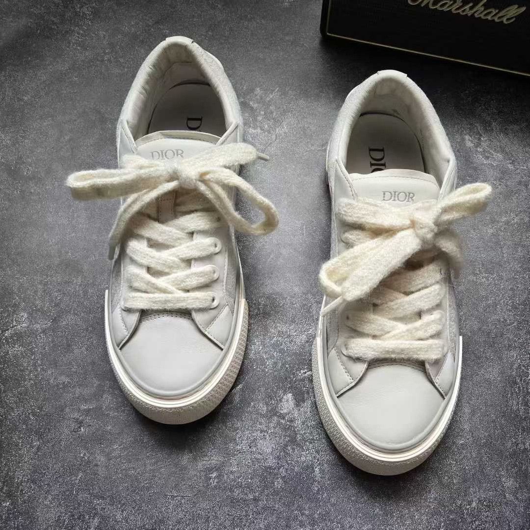 Balenciaga Balenciaga White Lowtop Sneakers 33 Men Size US 5 / EU 37 - 2 Thumbnail