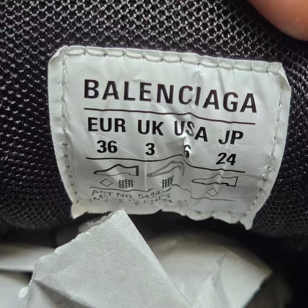 Balenciaga Balenciaga Gold Lowtop Sneakers 36 Women Size US 6 / IT 36 - 5 Thumbnail