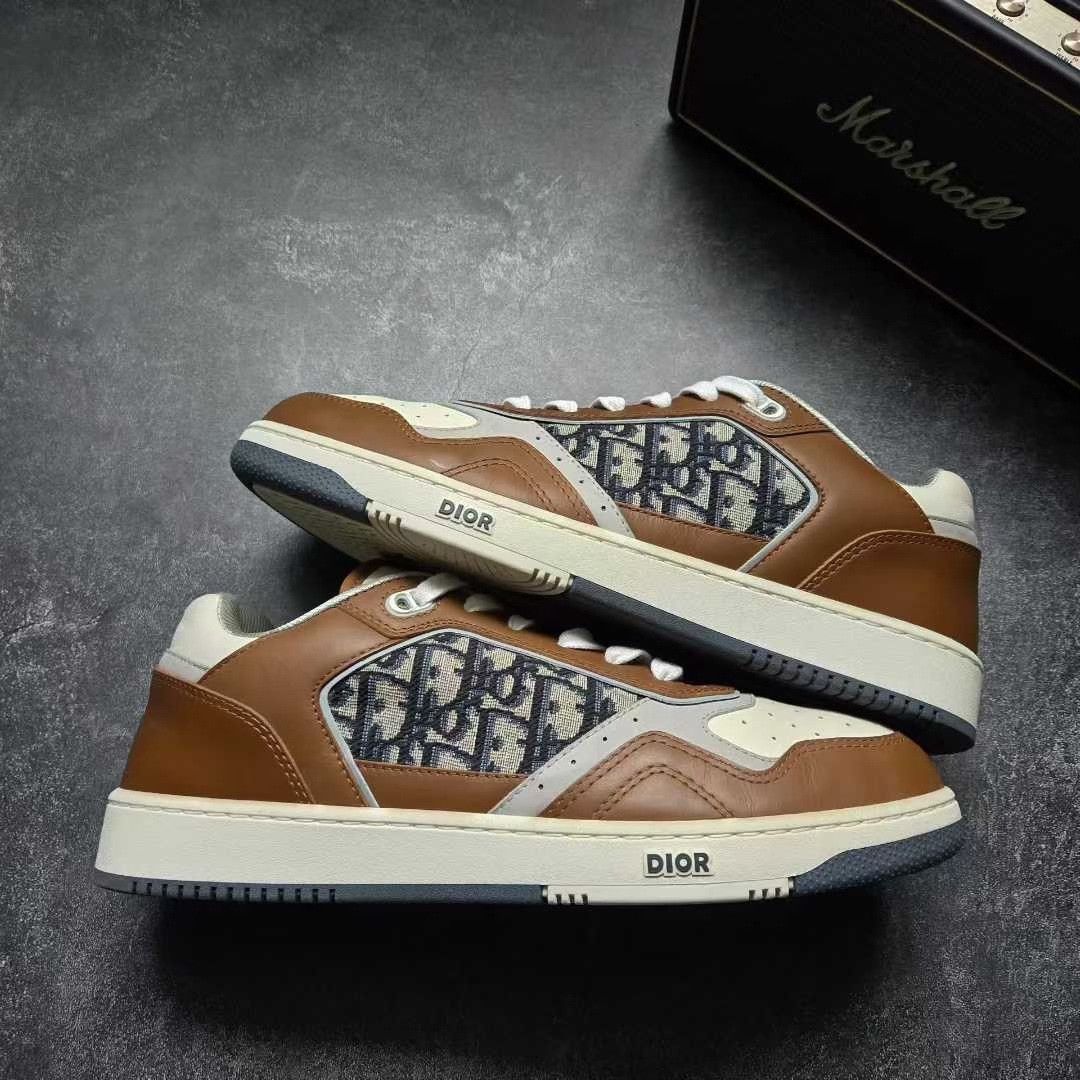 Balenciaga Balenciaga Brown Lowtop Sneakers 27 Men Size US 10 / EU 43 - 8 Thumbnail
