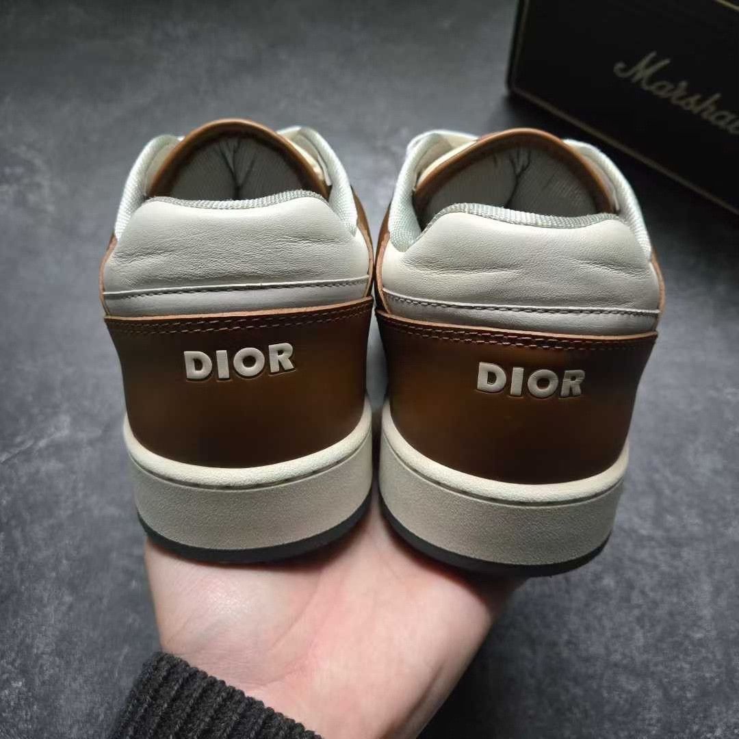 Balenciaga Balenciaga Brown Lowtop Sneakers 27 Men Size US 10 / EU 43 - 3 Thumbnail