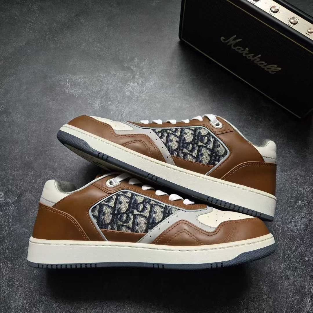 Balenciaga Balenciaga Brown Lowtop Sneakers 27 Men Size US 10 / EU 43 - 9 Thumbnail