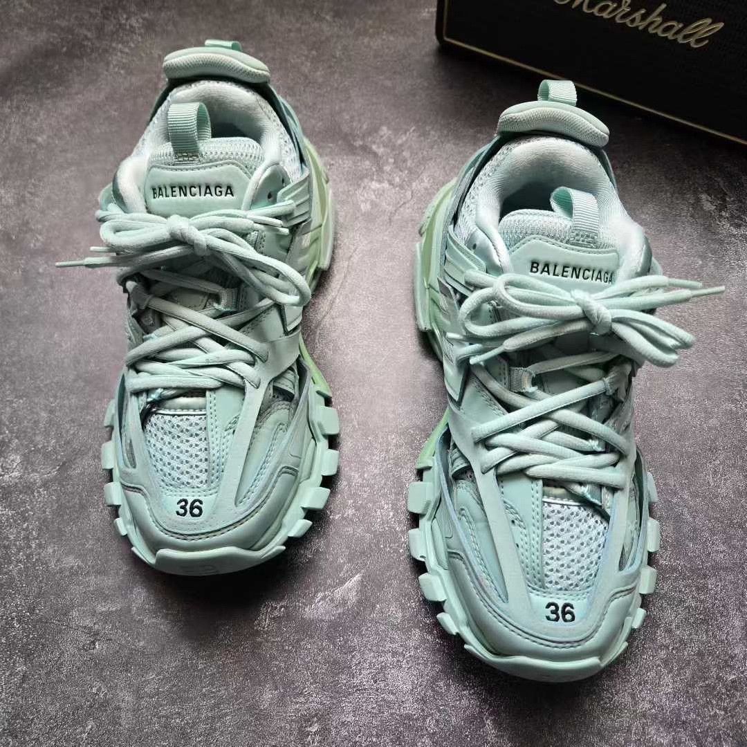 Balenciaga Balenciaga Green Lowtop Sneakers 36 Women Size US 6 / IT 36 - 2 Thumbnail
