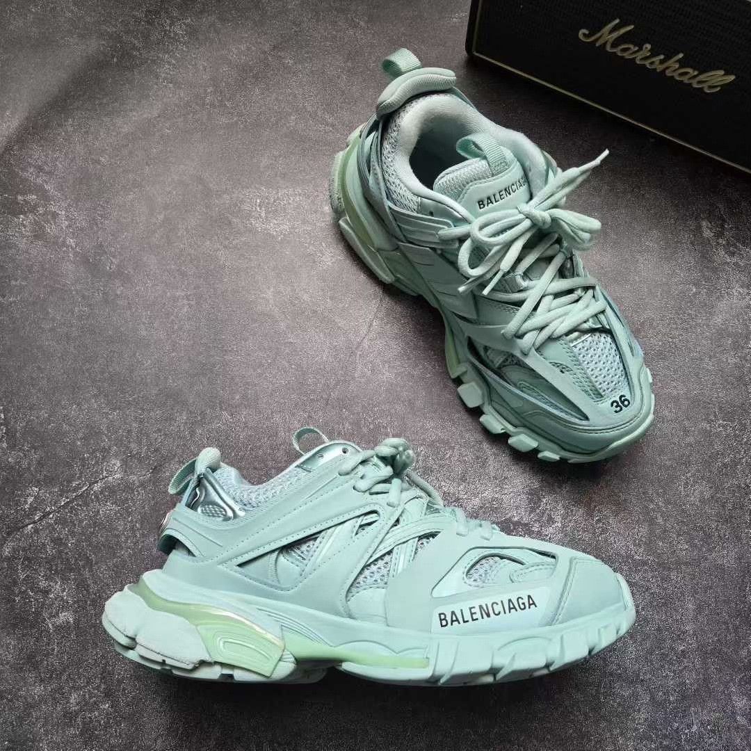 Balenciaga Balenciaga Green Lowtop Sneakers 36 Women Size US 6 / IT 36 - 6 Thumbnail