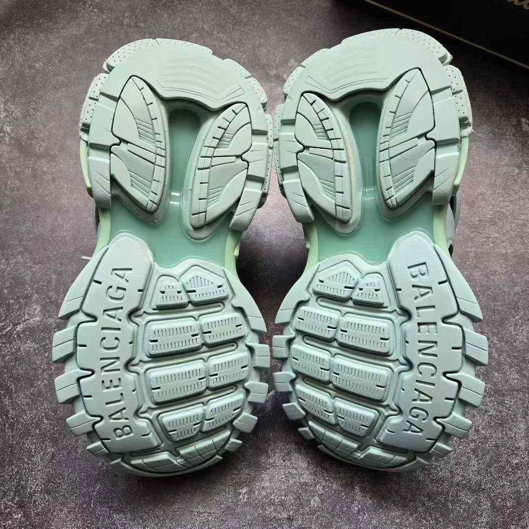 Balenciaga Balenciaga Green Lowtop Sneakers 36 Women Size US 6 / IT 36 - 7 Thumbnail