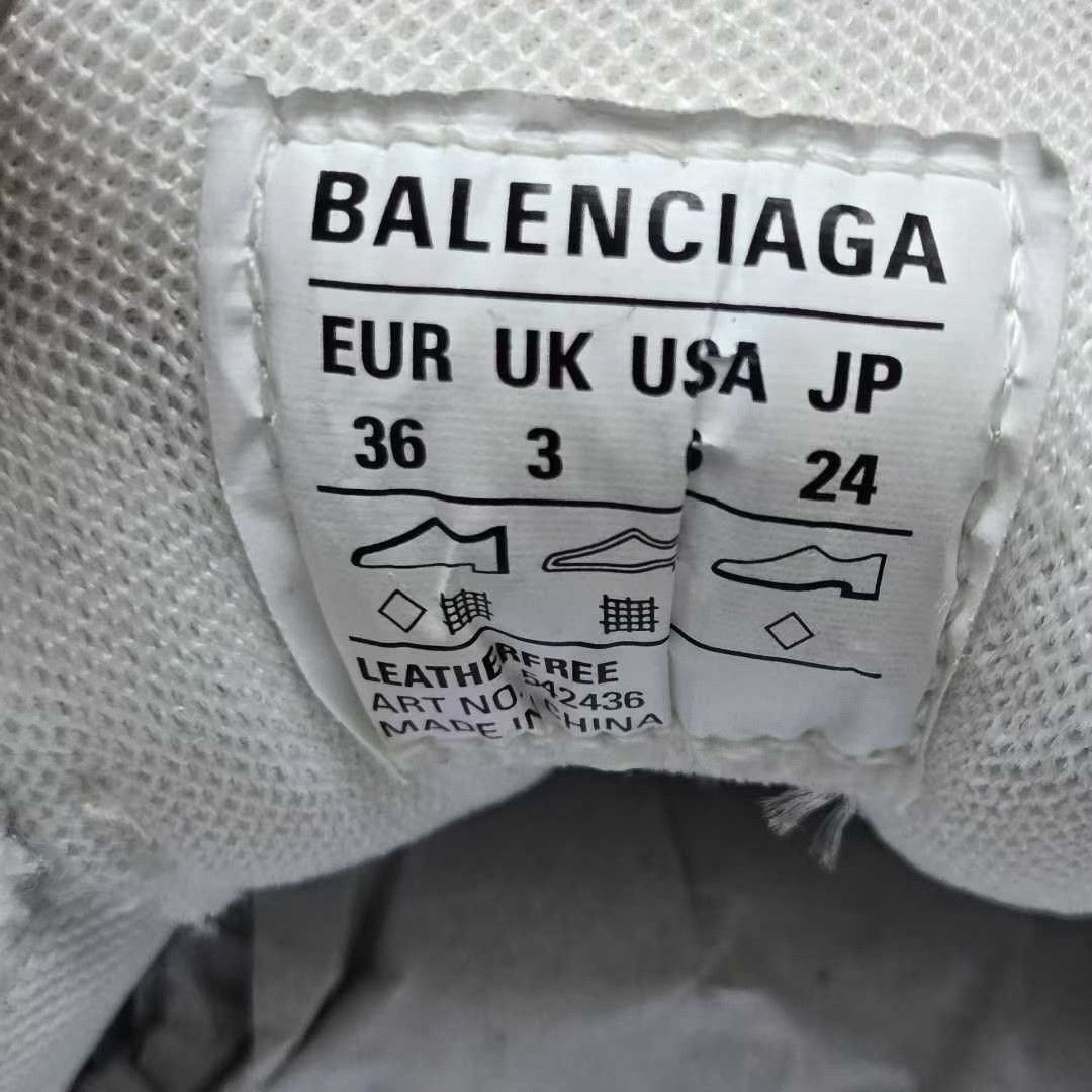Balenciaga Balenciaga Graphic White Lowtop Sneakers 36 Women Size US 6 / IT 36 - 5 Thumbnail