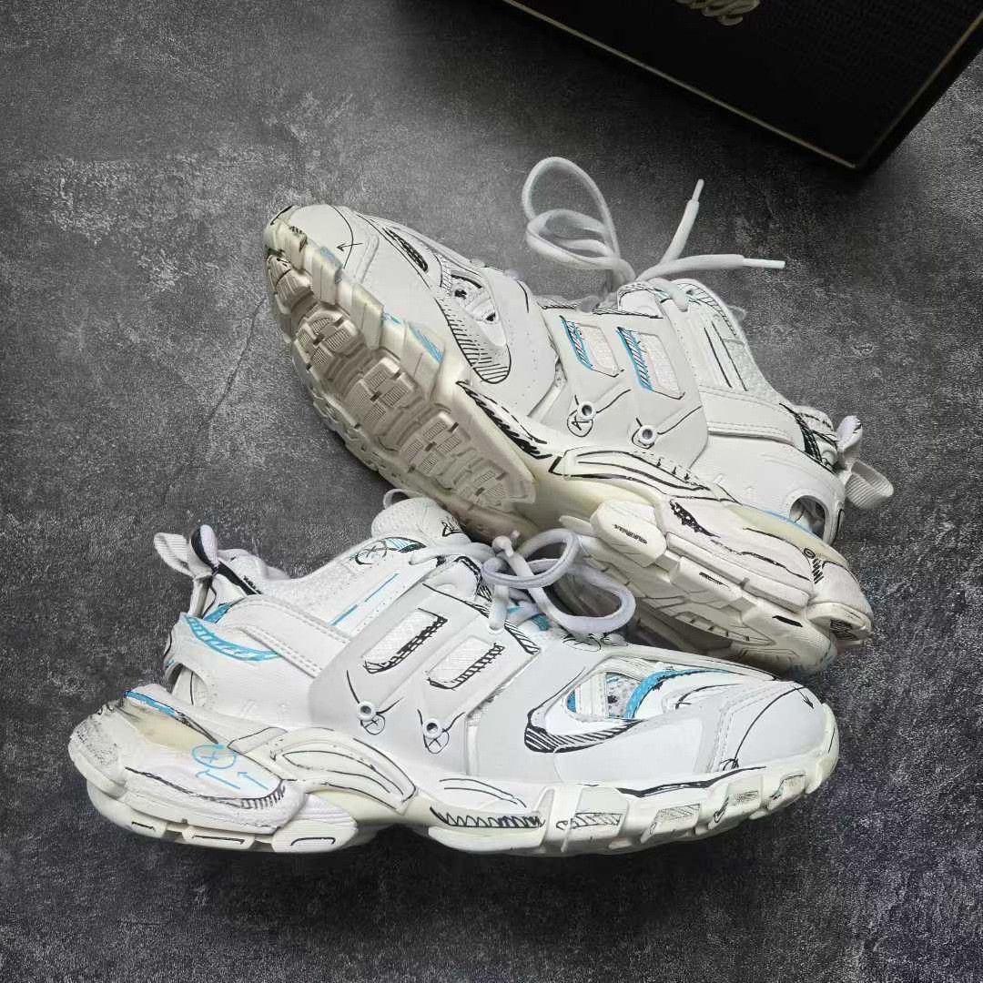 Balenciaga Balenciaga Graphic White Lowtop Sneakers 36 Women Size US 6 / IT 36 - 9 Thumbnail