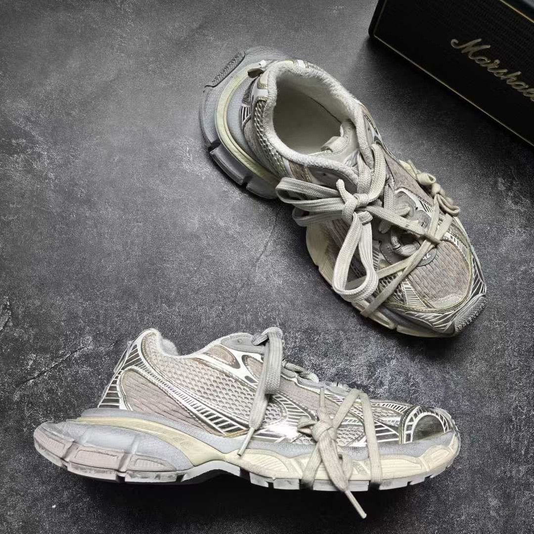 Balenciaga Balenciaga Beige Lowtop Sneakers XXXL Men Size US 10 / EU 43 - 6 Thumbnail