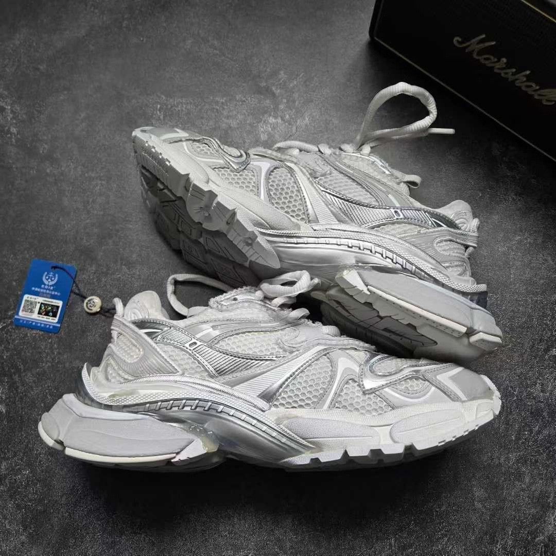 Balenciaga Balenciaga Running Multi Lowtop Sneakers 42 Men Size US 9 / EU 42 - 8 Thumbnail