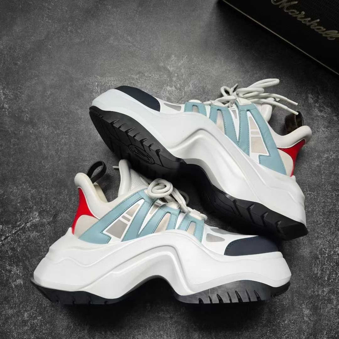 Louis Vuitton Louis Vuitton Blue Lowtop Sneakers 38 Women Size US 7.5 / IT 37.5 - 9 Thumbnail