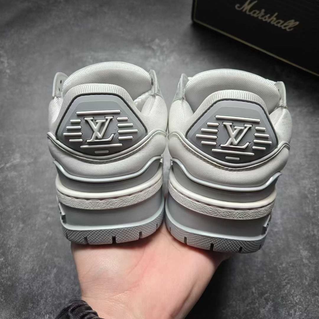 Louis Vuitton Louis Vuitton Training Multi Lowtop Sneakers 35 Women Size US 5 / IT 35 - 3 Thumbnail