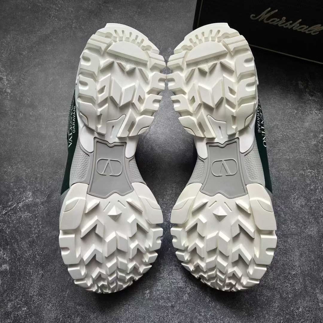 Balenciaga Balenciaga Casual Gold Lowtop Sneakers 40 Men Size US 7.5 / EU 40-41 - 7 Thumbnail