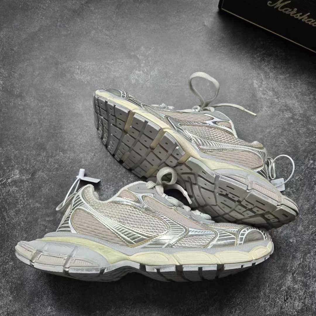 Balenciaga Balenciaga Beige Lowtop Sneakers XXXL Men Size US 10 / EU 43 - 7 Thumbnail