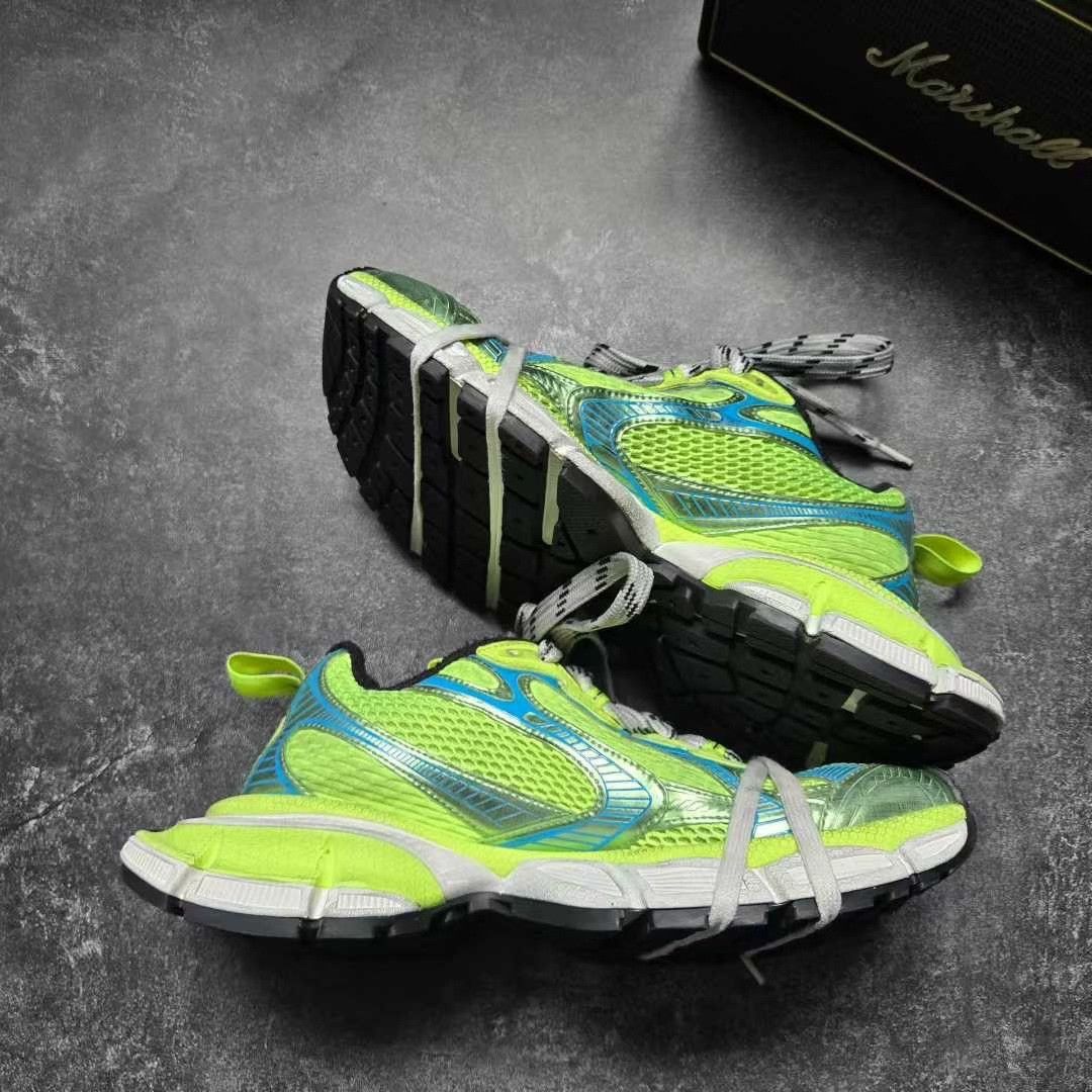 Balenciaga Balenciaga Green Lowtop Sneakers XXXL Men Size US 10 / EU 43 - 9 Thumbnail