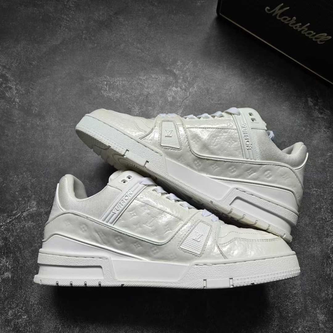 Louis Vuitton Louis Vuitton Training White Lowtop Sneakers 41 Men Size US 8.5 / EU 41-42 - 9 Thumbnail