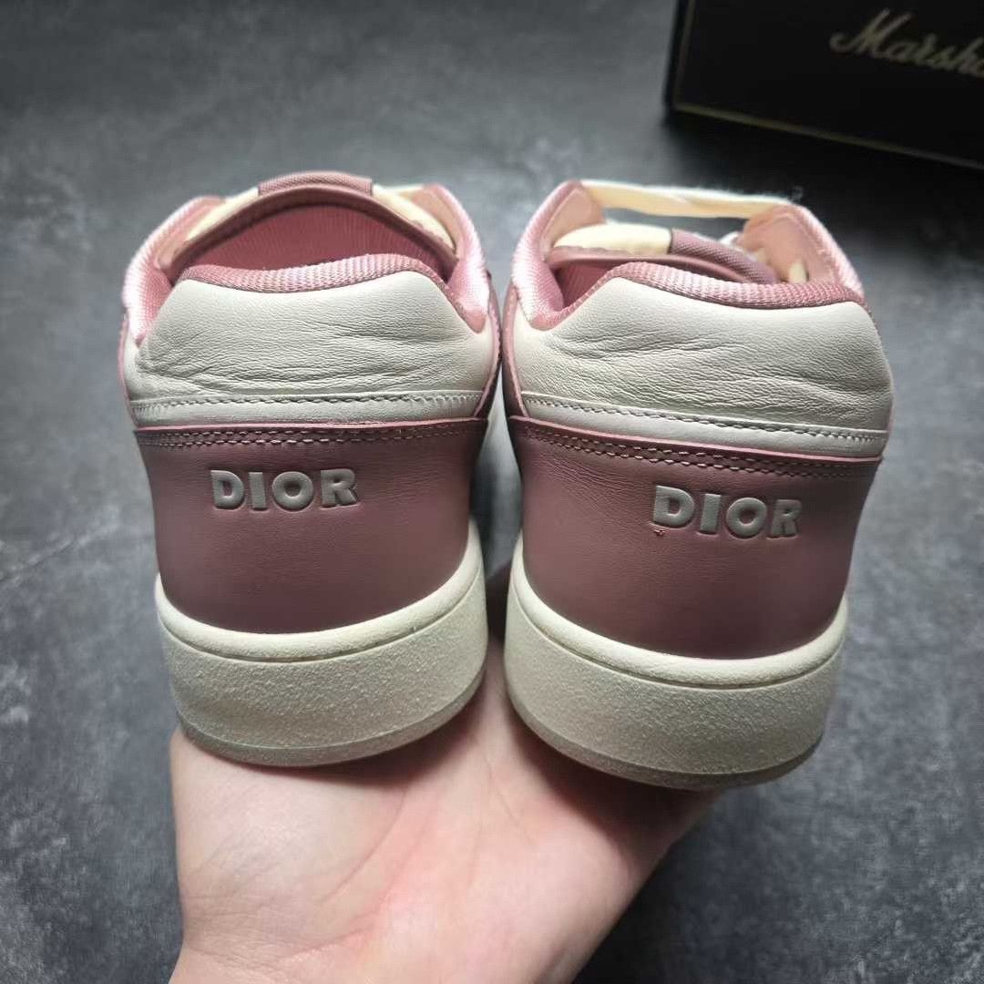 Balenciaga Balenciaga Pink Lowtop Sneakers 27 Men Size US 10 / EU 43 - 3 Thumbnail