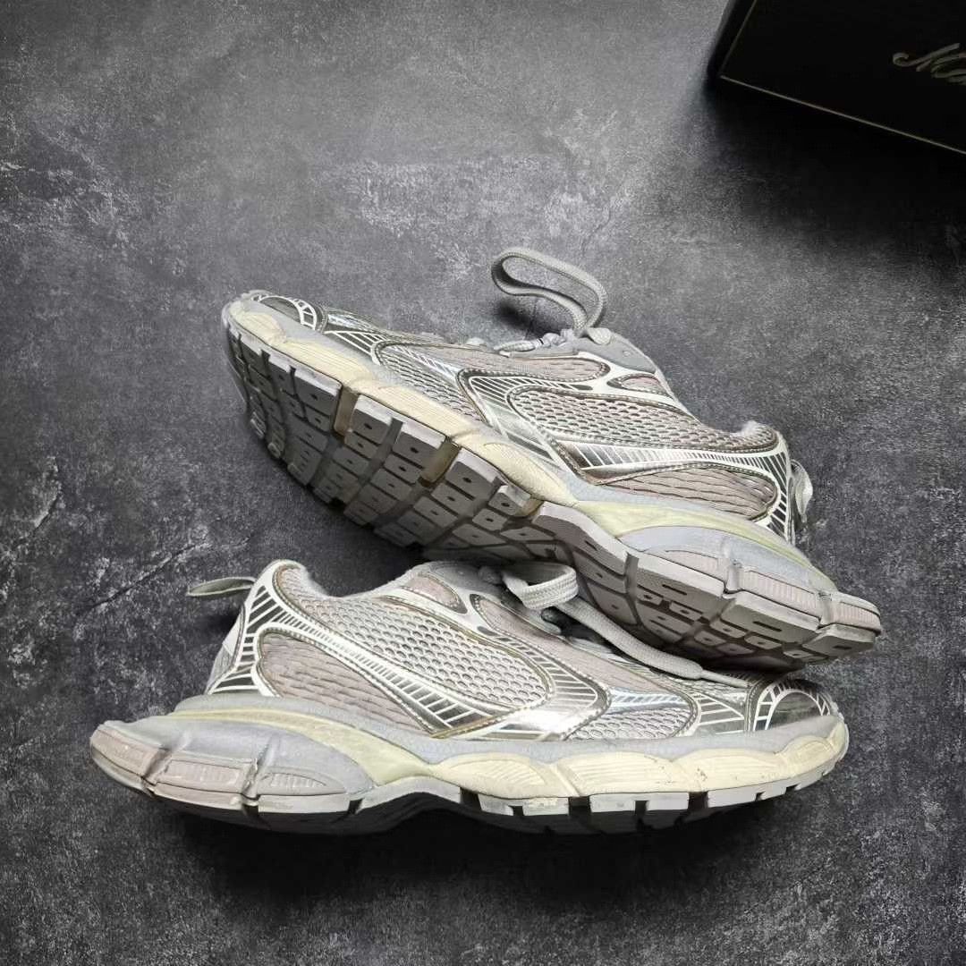 Balenciaga Balenciaga Beige Lowtop Sneakers XXXL Men Size US 10 / EU 43 - 8 Thumbnail