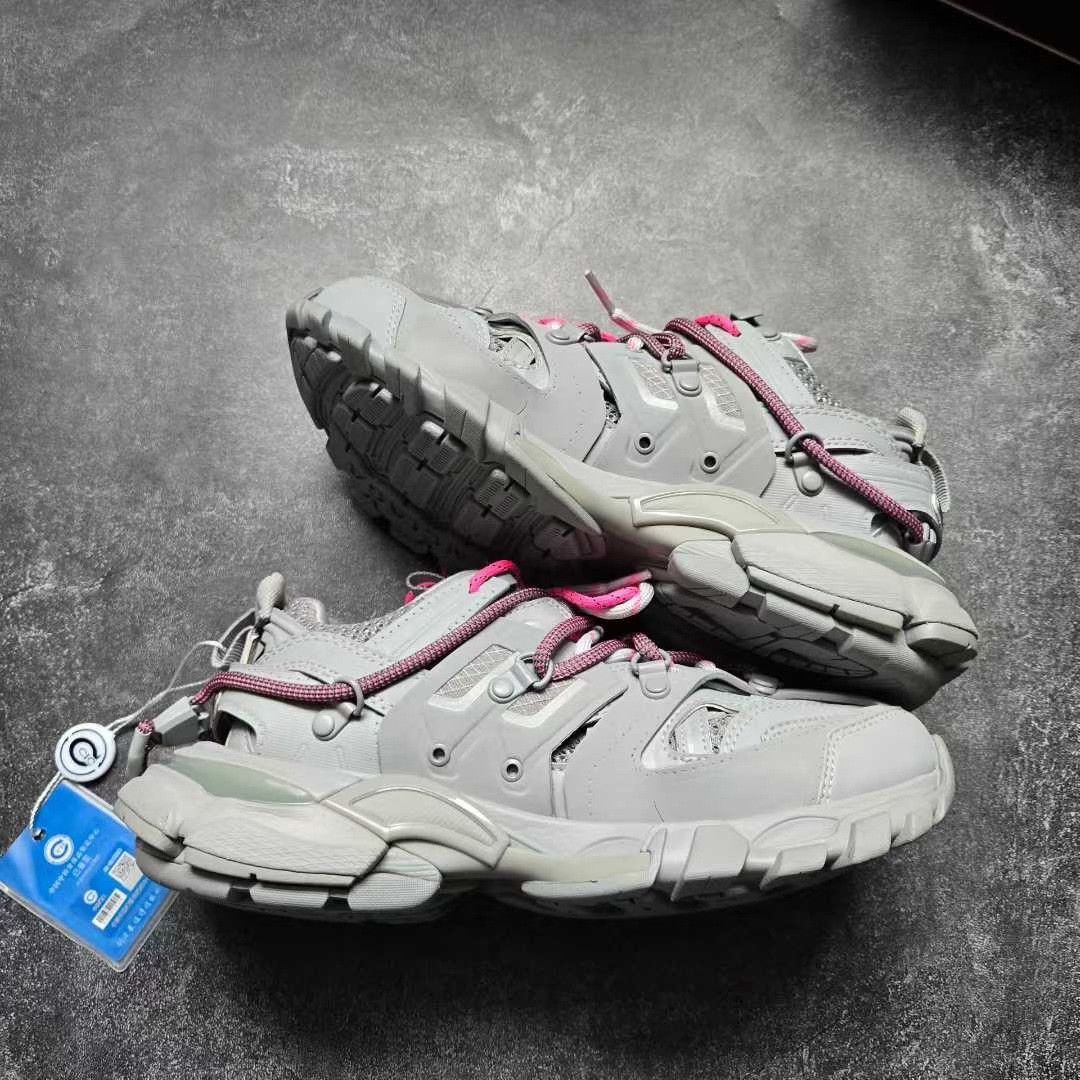 Balenciaga Balenciaga Multi Lowtop Sneakers 36 Women Size US 6 / IT 36 - 9 Thumbnail