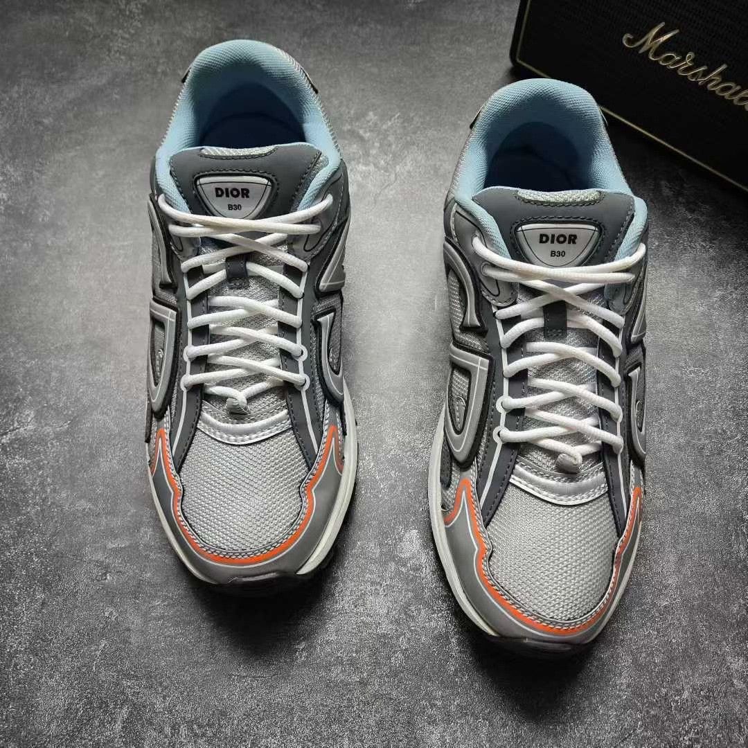 Balenciaga Balenciaga Multi Lowtop Sneakers 30 Men Size US 10 / EU 43 - 2 Thumbnail