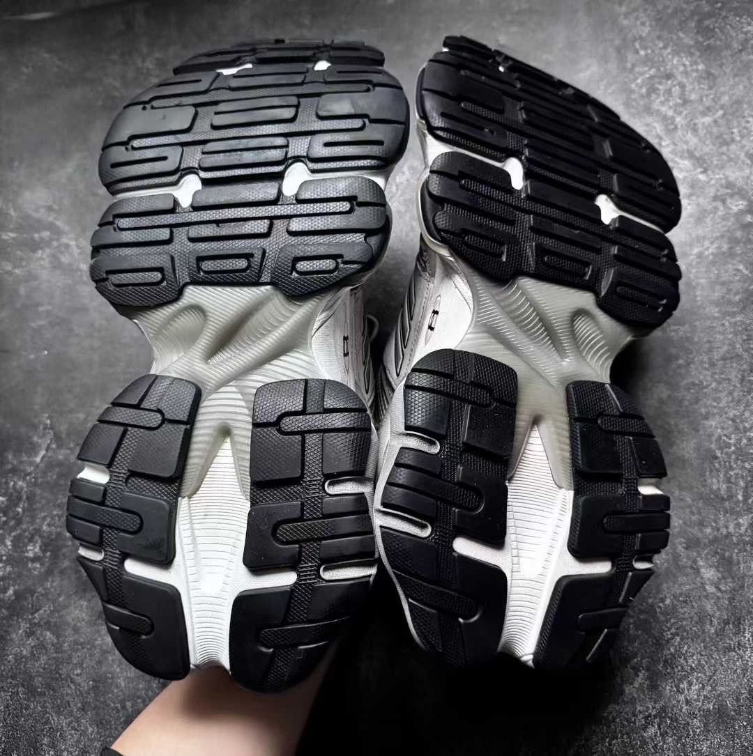 Balenciaga Balenciaga Patchwork Multi Lowtop Sneakers 43 Men Size US 10 / EU 43 - 6 Thumbnail
