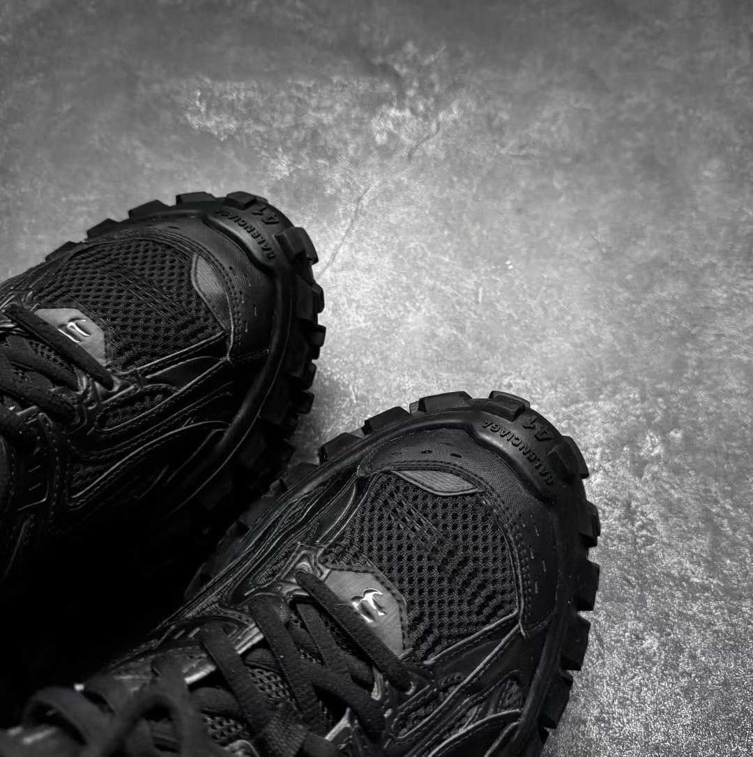 Balenciaga Balenciaga Black Lowtop Sneakers 41 Men Size US 8.5 / EU 41-42 - 8 Thumbnail