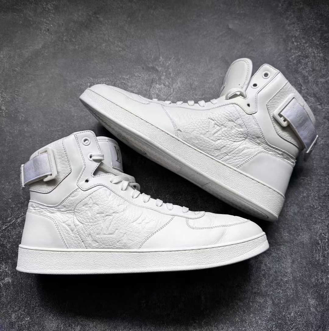Louis Vuitton Louis Vuitton Gold Hitop Sneakers 42.5 Men Size US 9.5 / EU 42-43 - 5 Thumbnail