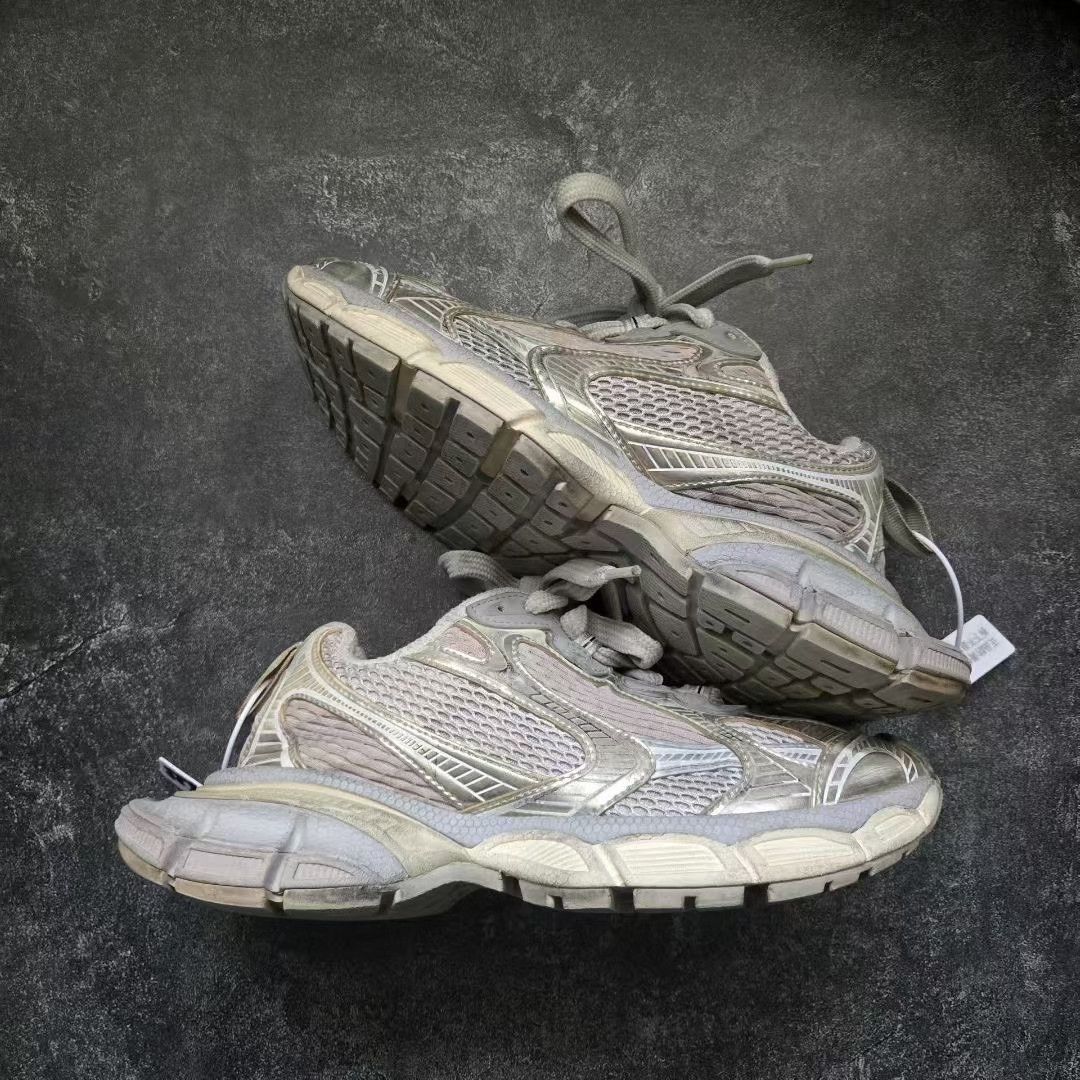 Balenciaga Balenciaga Beige Lowtop Sneakers XXXL Women Size US 8 / IT 38 - 8 Thumbnail