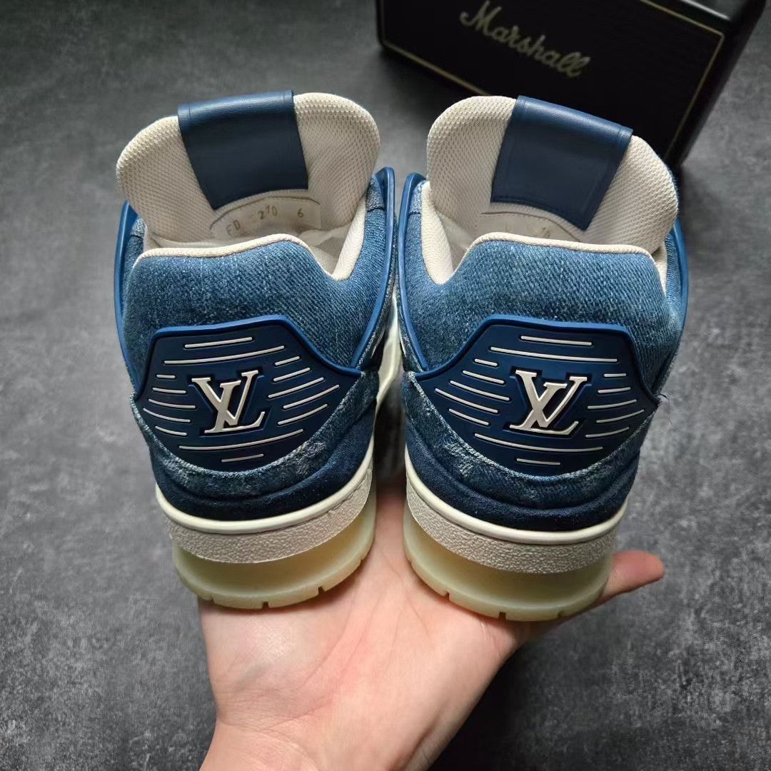 Louis Vuitton Louis Vuitton Training Gold Lowtop Sneakers 40 Men Size US 7.5 / EU 40-41 - 2 Thumbnail