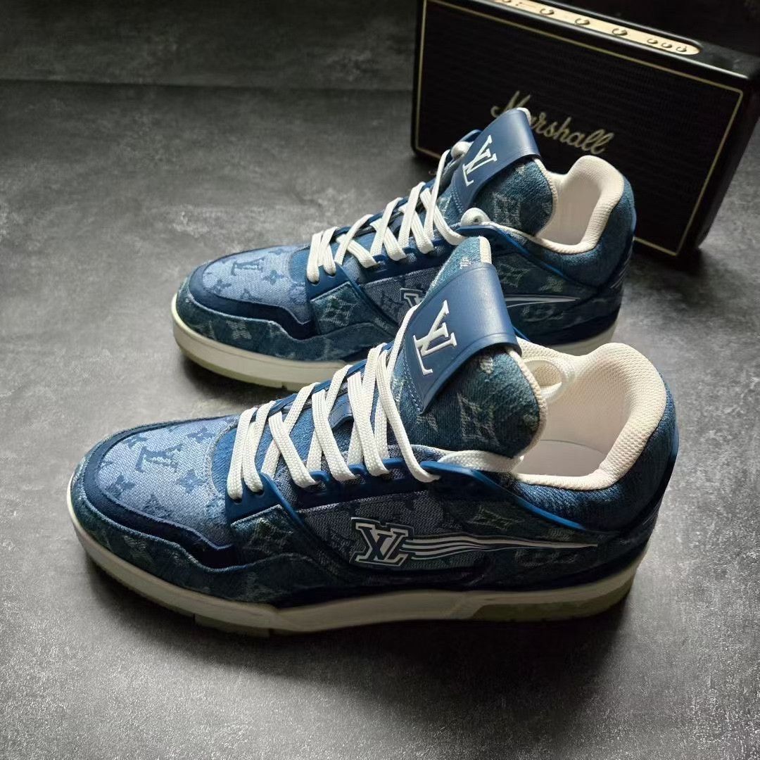 Louis Vuitton Louis Vuitton Training Gold Lowtop Sneakers 40 Men Size US 7.5 / EU 40-41 - 9 Thumbnail
