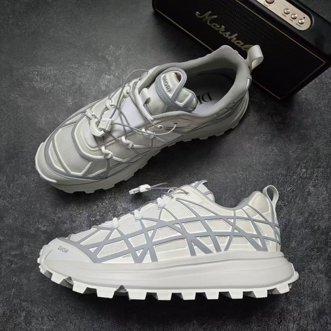 Balenciaga Balenciaga White Lowtop Sneakers 31 Men Size US 5 / EU 37 - 4 Thumbnail