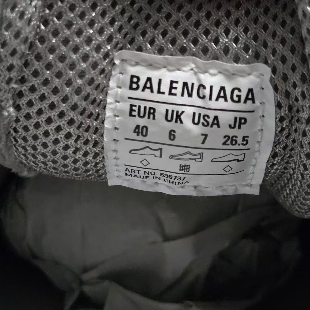 Balenciaga Balenciaga Gray Lowtop Sneakers S Men Size US 10 / EU 43 - 5 Thumbnail