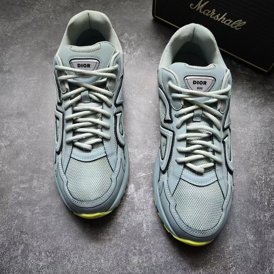 Balenciaga Balenciaga Multi Lowtop Sneakers 30 Men Size US 10 / EU 43 - 2 Thumbnail