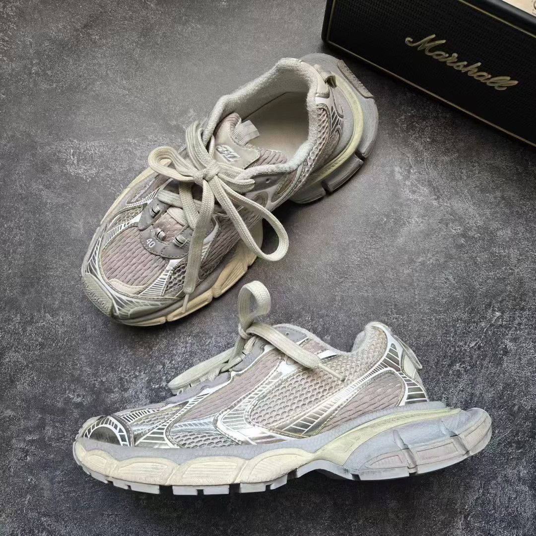 Balenciaga Balenciaga Beige Lowtop Sneakers XXXL Men Size US 10 / EU 43 - 4 Thumbnail